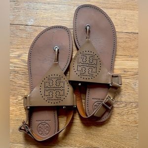 Tory Burch Daniela Flat Sandals